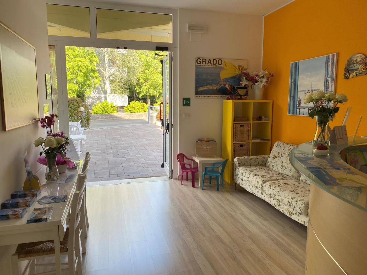 גראדו Hotel Ai Fiori מראה חיצוני תמונה